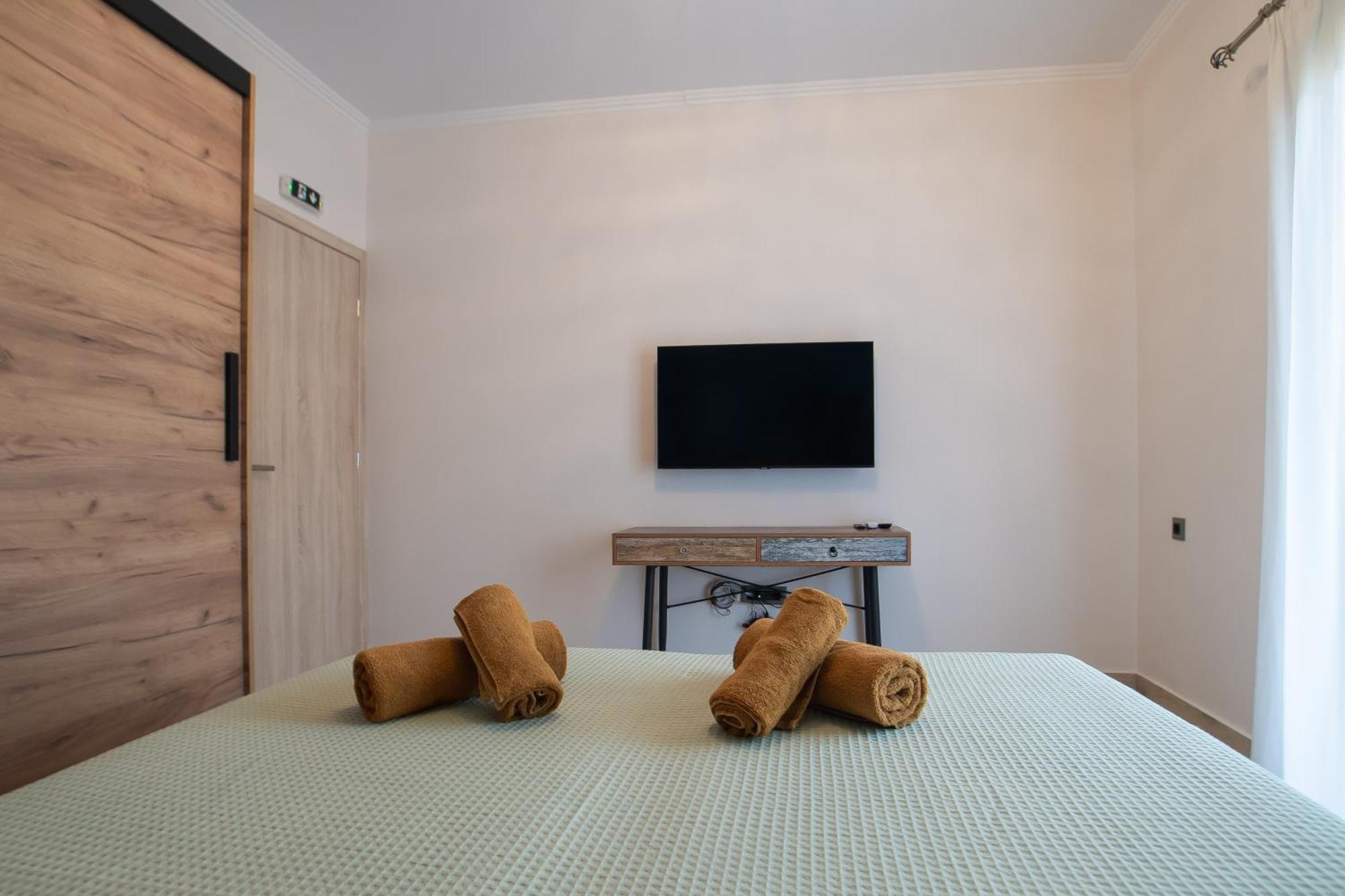 Elegance Suites Plataria Exteriér fotografie